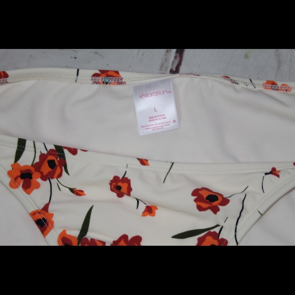 Womens (Juniors Tie Side Cheeky Bikini Bottom - Picture 3 of 4